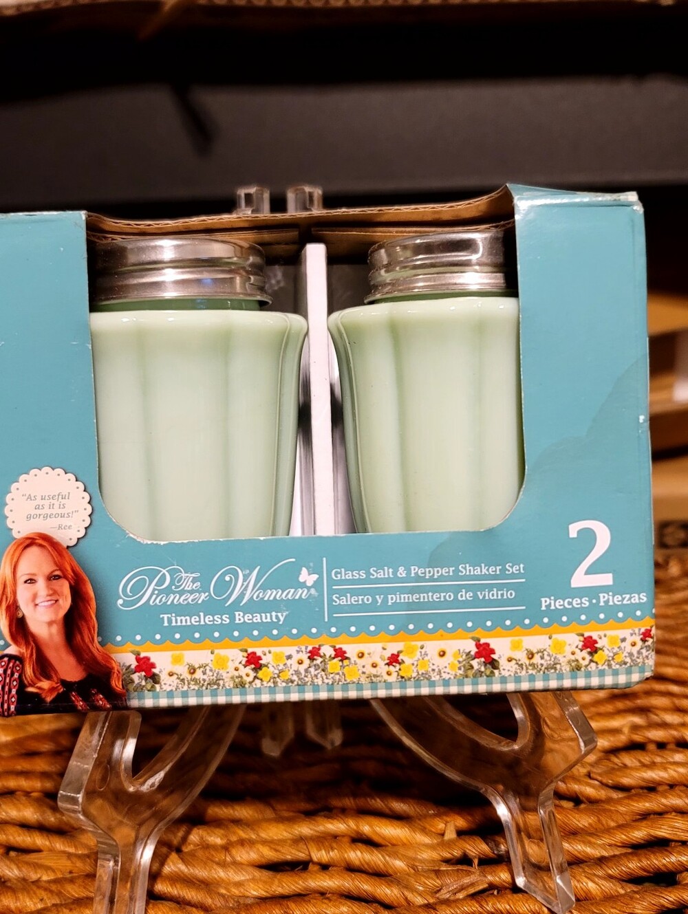 Pioneer Woman Salt And Pepper Shakers